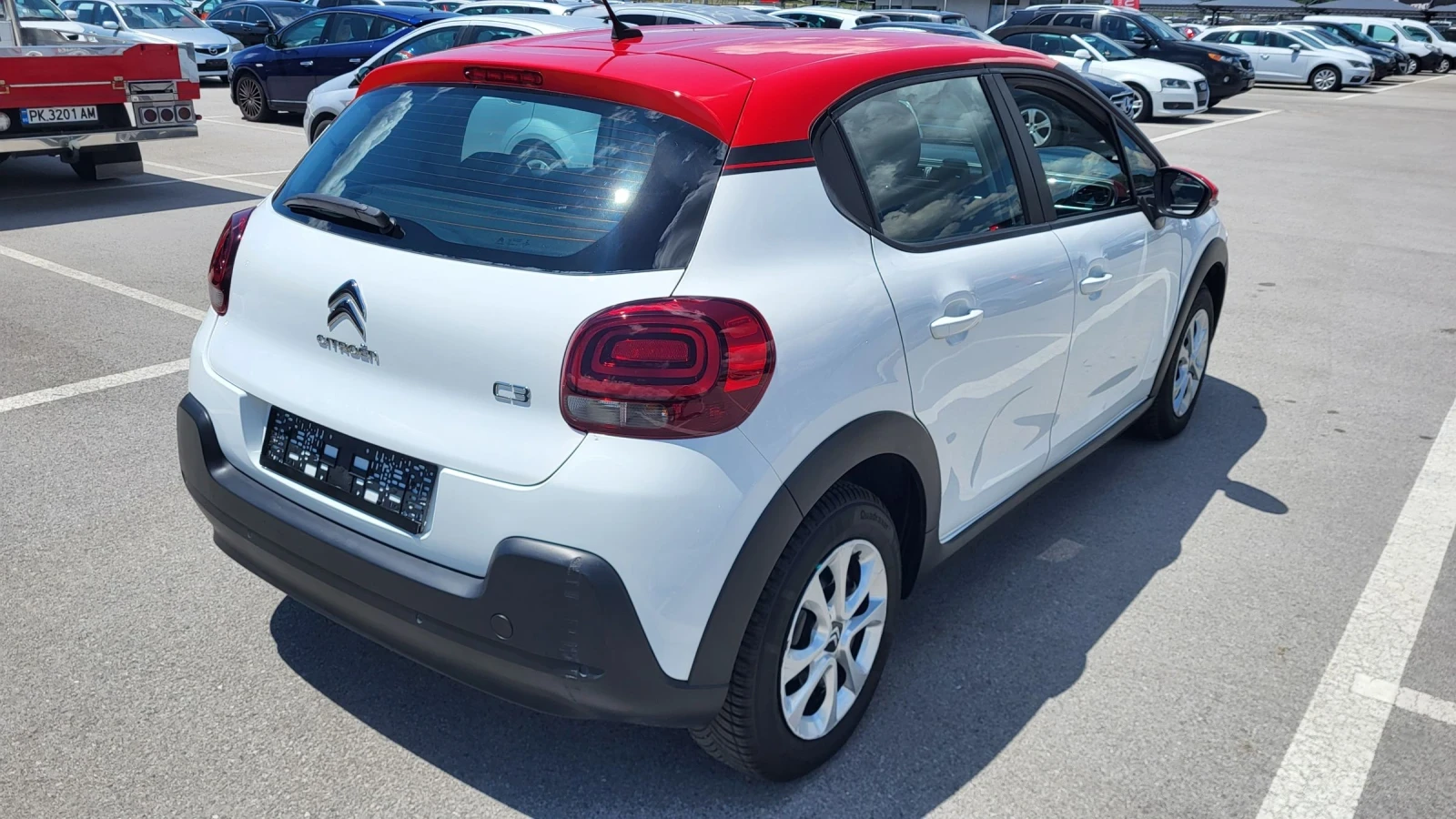 Citroen C3 1.2Turbo-110 AUTO * NAVI, снимка 4 - Автомобили и джипове - 54771082