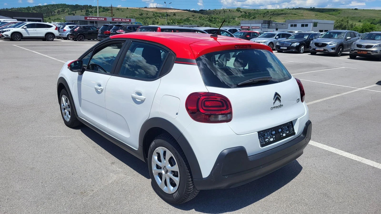 Citroen C3 1.2Turbo-110 AUTO * NAVI, снимка 3 - Автомобили и джипове - 54771082