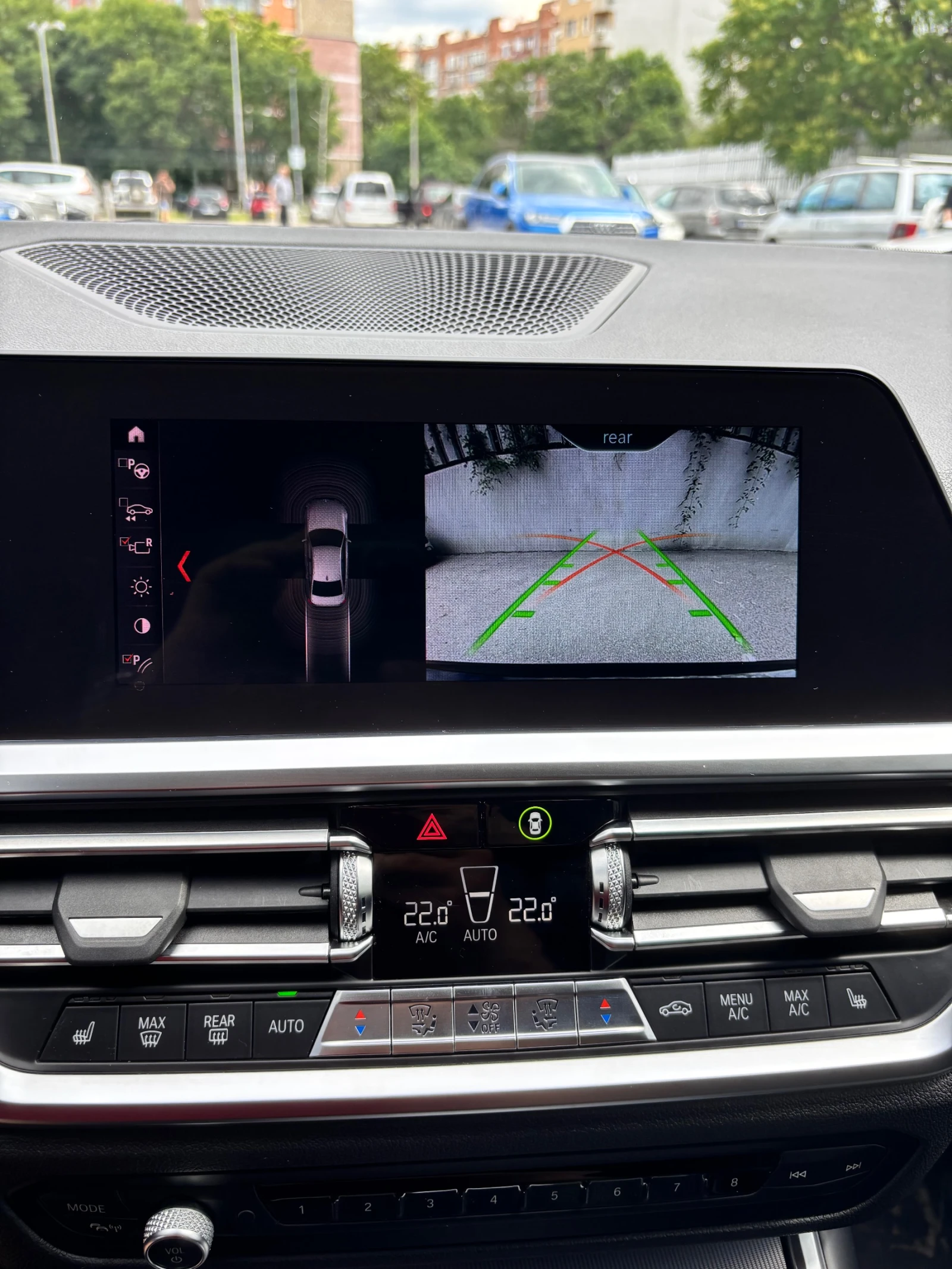 BMW 320 320d xDrive M Sport / 320D XDR A, снимка 17 - Автомобили и джипове - 54895333