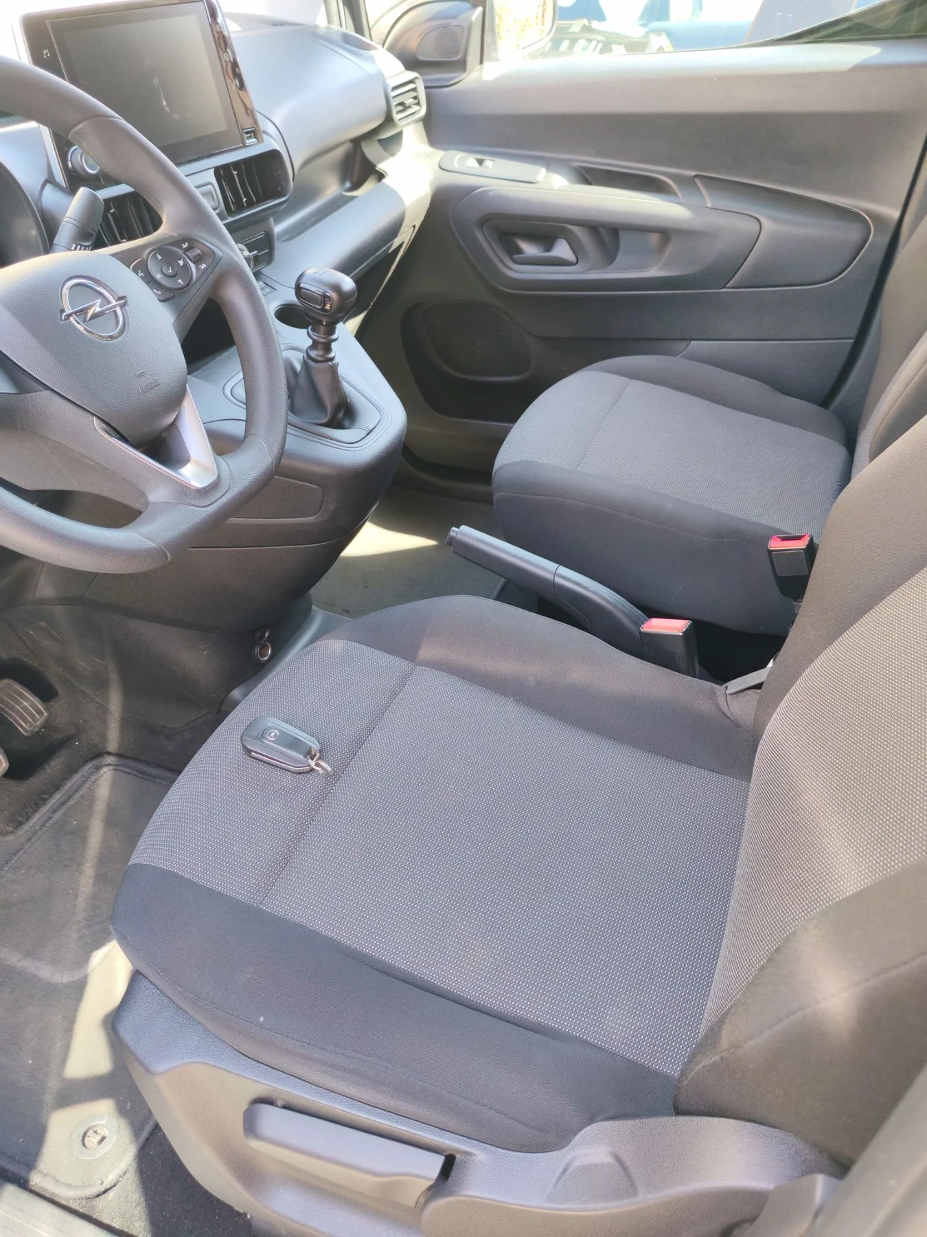 Opel Combo, снимка 12 - Автомобили и джипове - 55685435