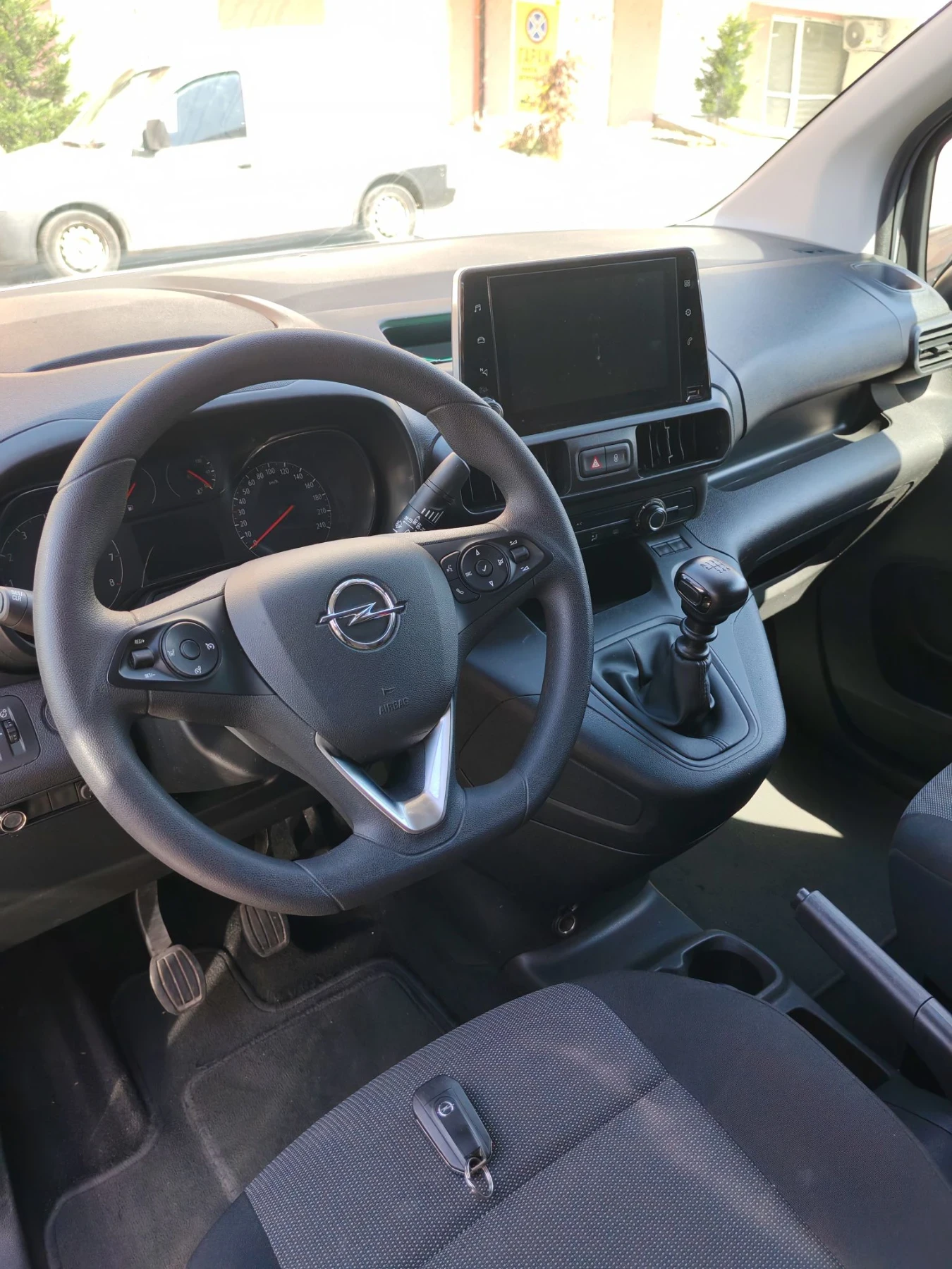 Opel Combo, снимка 13 - Автомобили и джипове - 55685435