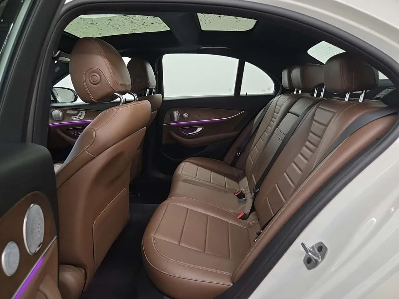 Mercedes-Benz E 450 * АВТОКРЕДИТ БЕЗ ПЪРВО НАЧАЛНА ВНОСКА* , снимка 12 - Автомобили и джипове - 55691558