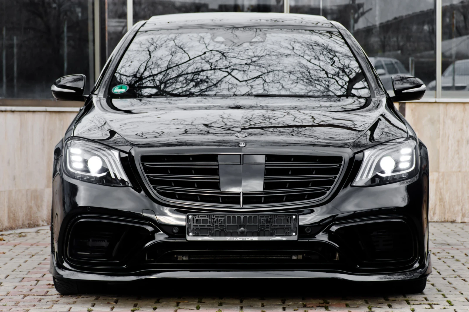 Mercedes-Benz S 500 BRABUS/7G/HUD/PANO/20, снимка 2 - Автомобили и джипове - 55989816