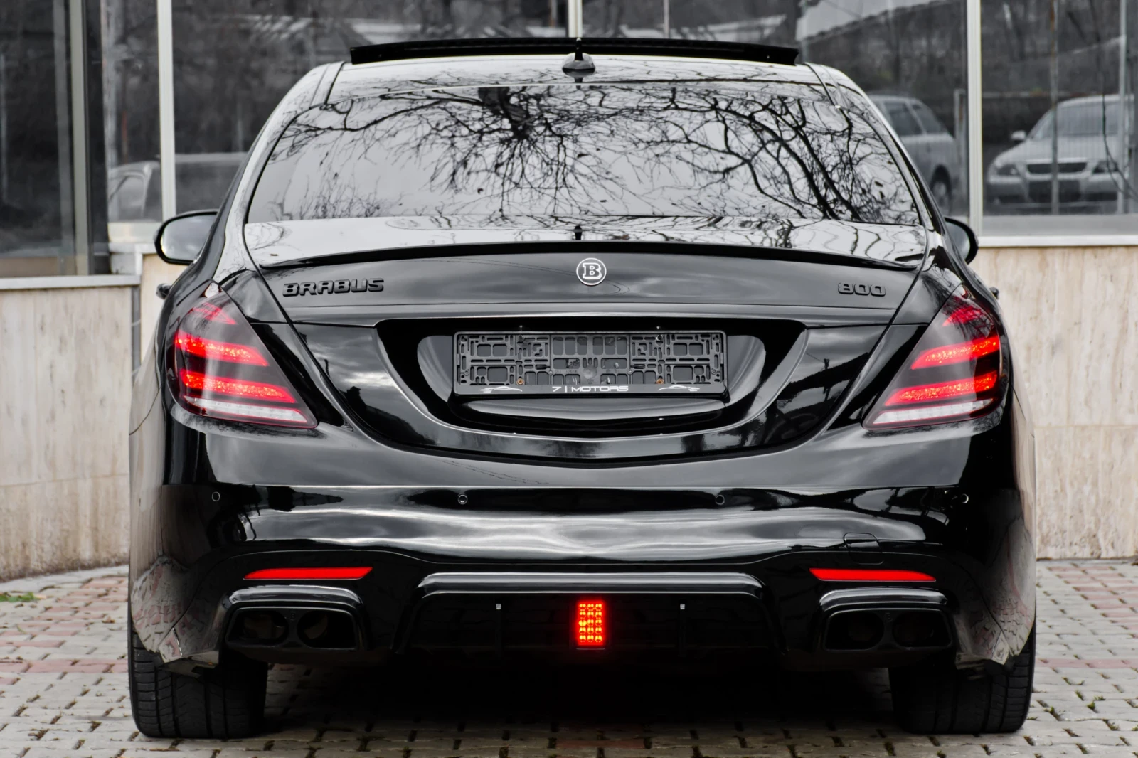 Mercedes-Benz S 500 BRABUS/7G/HUD/PANO/20, снимка 6 - Автомобили и джипове - 55989816