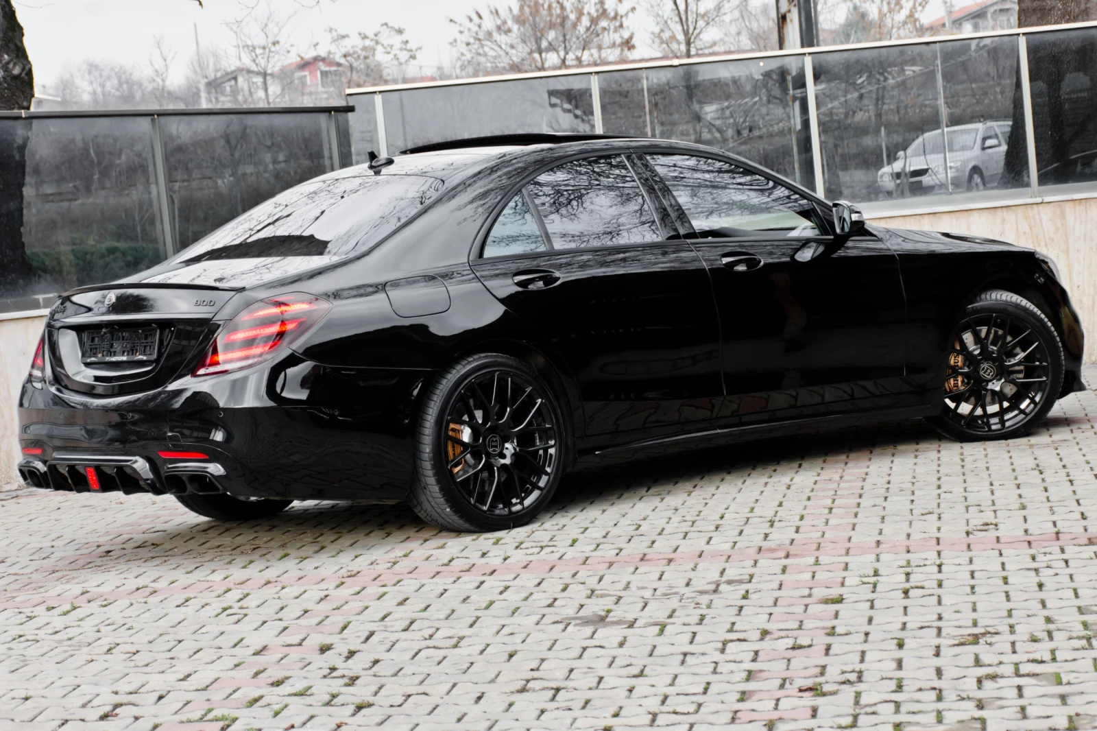 Mercedes-Benz S 500 BRABUS/7G/HUD/PANO/20, снимка 7 - Автомобили и джипове - 55989816