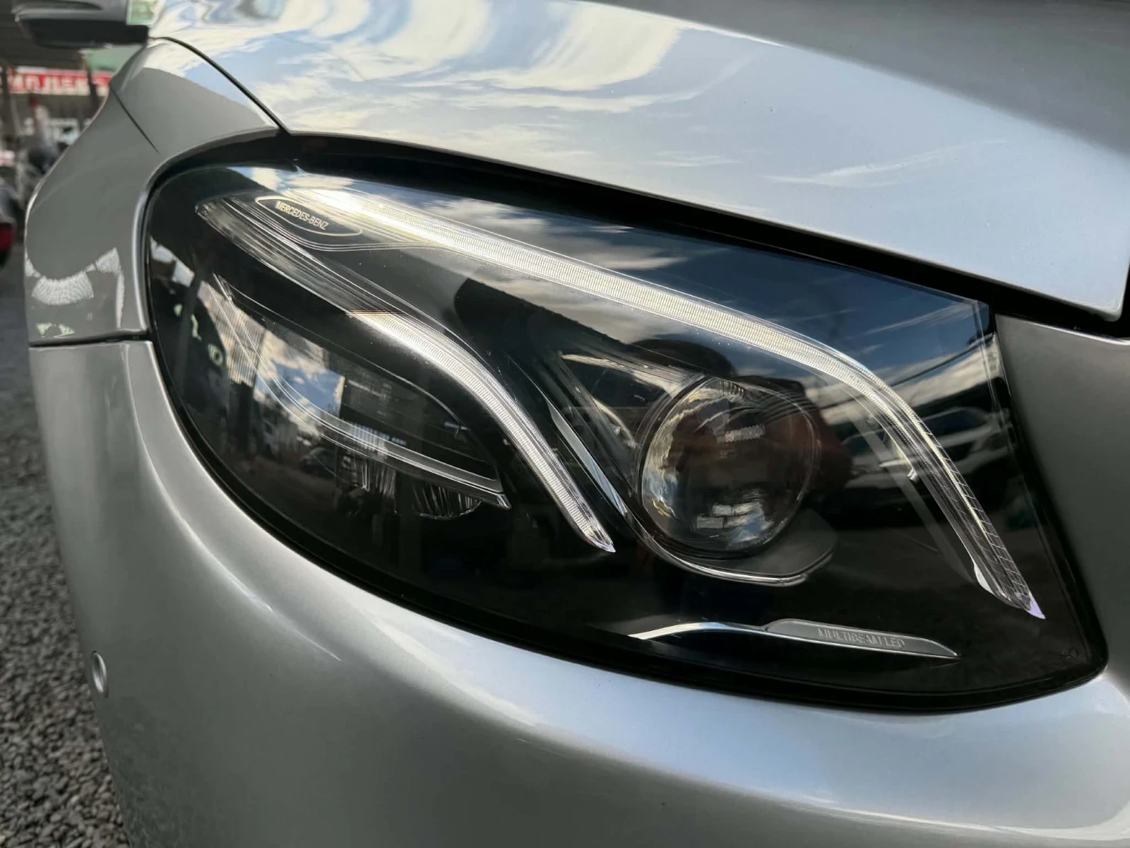 Mercedes-Benz E 400 4MATIC | 89 300 км | AMG | V6 Bi-Turbo | Burmester, снимка 15 - Автомобили и джипове - 56185436