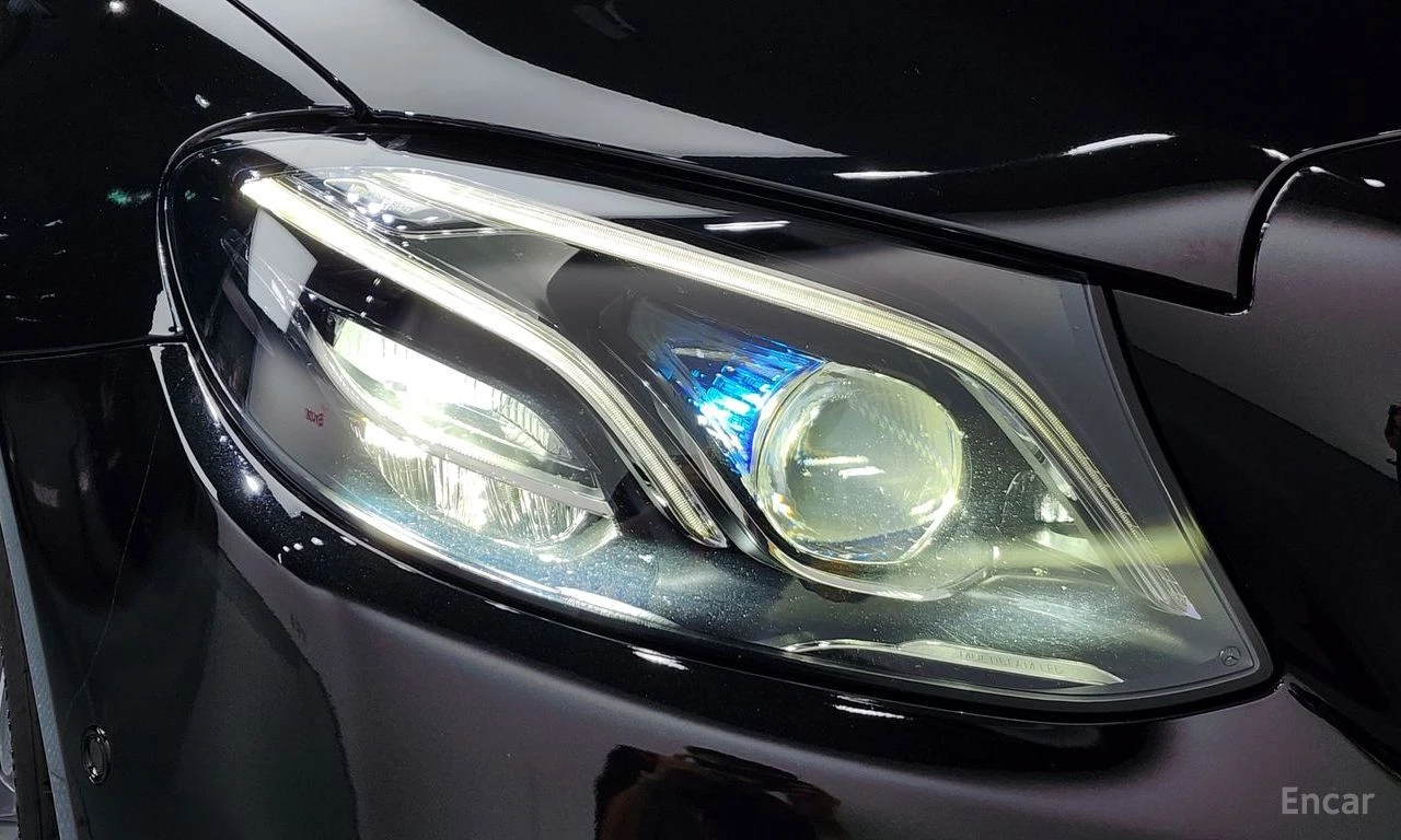 Mercedes-Benz E 43 AMG 4-MATIC+ * PAM* BURM-4D* �������* ���������* HEAD- | Mobile.bg � ����������� 3