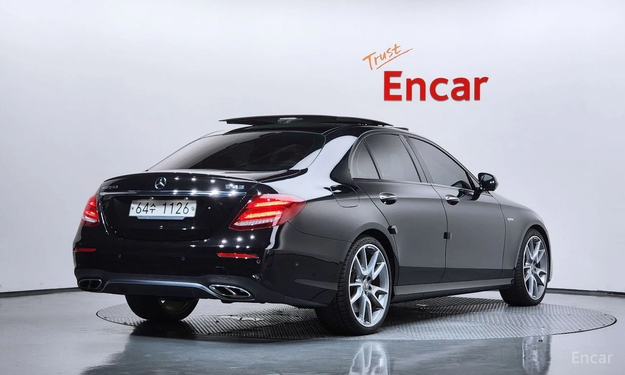 Mercedes-Benz E 43 AMG 4-MATIC+ * PAM* BURM-4D* �������* ���������* HEAD- | Mobile.bg � ����������� 2