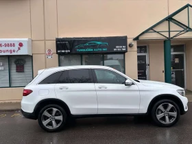 Mercedes-Benz GLC 300 4MATIC * ПОДГРЕВИ * ПАНО * KEYLESS * CARFAX, снимка 2