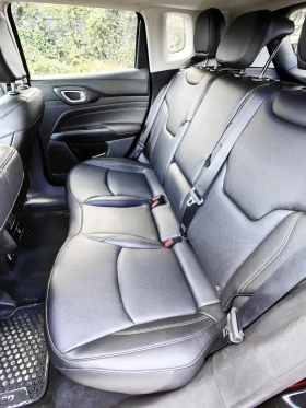 Jeep Compass 1.3 4XE S Plug In Hybrid | Mobile.bg    17