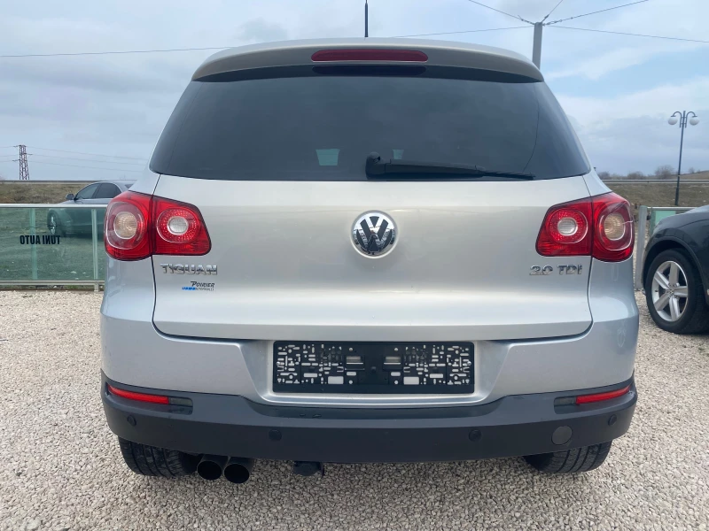 VW Tiguan 2.0TDi, 4Motion, АВТОМАТИК, КАМЕРА, ПОДГР, КОЖА, П, снимка 5 - Автомобили и джипове - 47750601