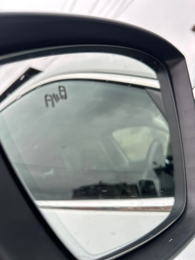 Skoda Kodiaq 2.0 TSI-DSG-4х4/Автоматик/Нов внос Швейцария, снимка 13 - Автомобили и джипове - 52614299