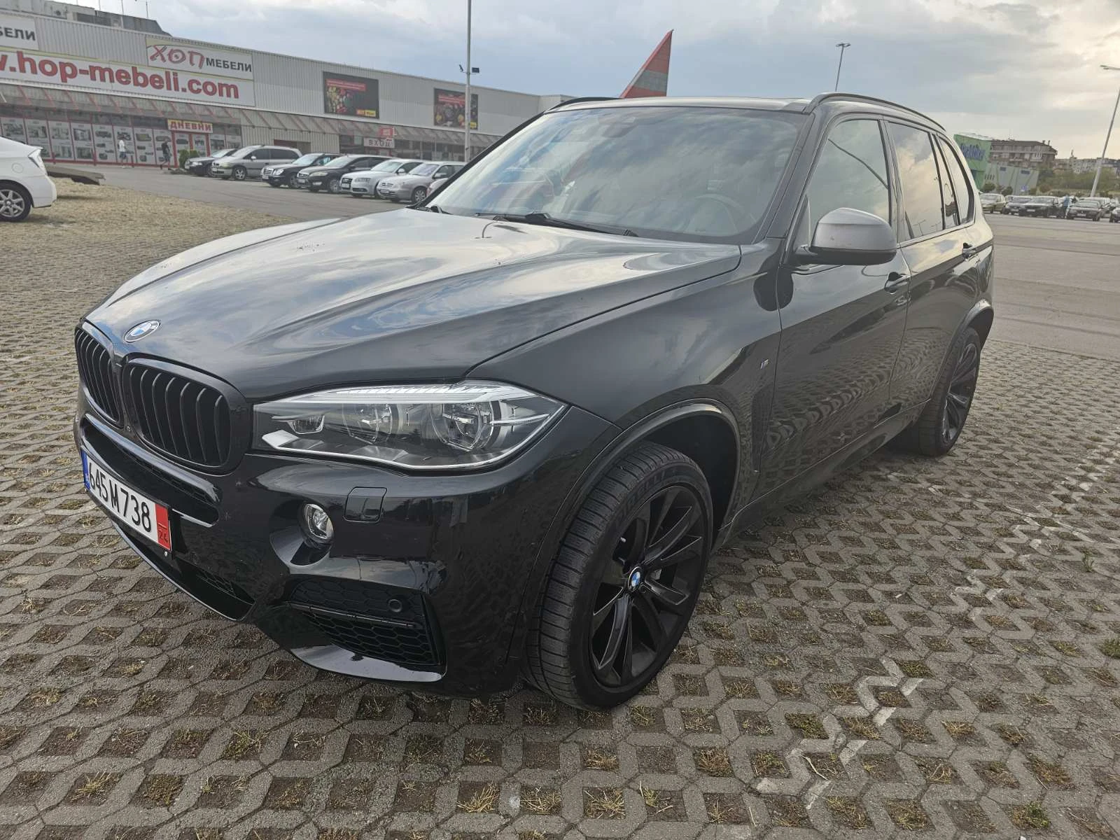 BMW X5 M50d Full Service History BMW - изображение 2