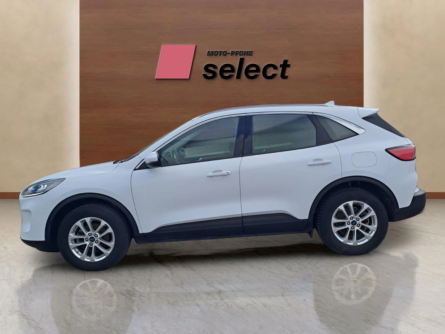 Ford Kuga 2.5 FHEV - изображение 8