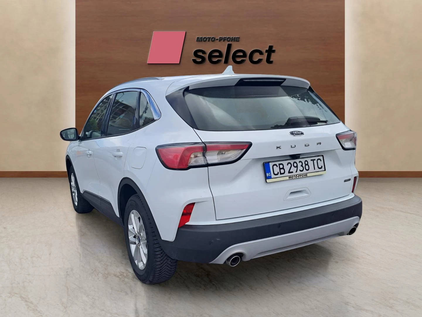 Ford Kuga 2.5 FHEV - изображение 7