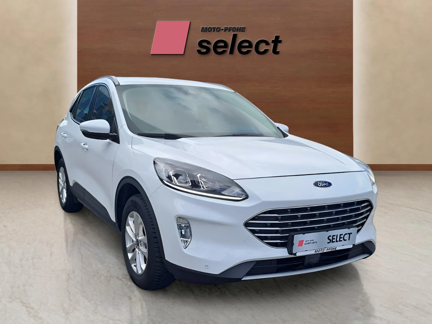 Ford Kuga 2.5 FHEV - изображение 3