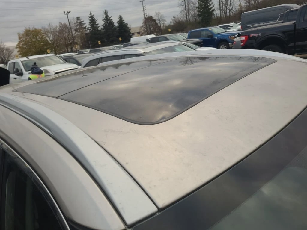 Nissan Rogue * SV MOONROOF * CARFAX *  | Mobile.bg   16