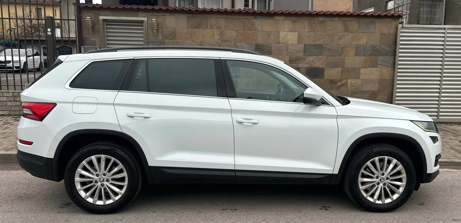 Skoda Kodiaq 2.0 TSI-DSG-4х4/Автоматик/Нов внос Швейцария - изображение 2