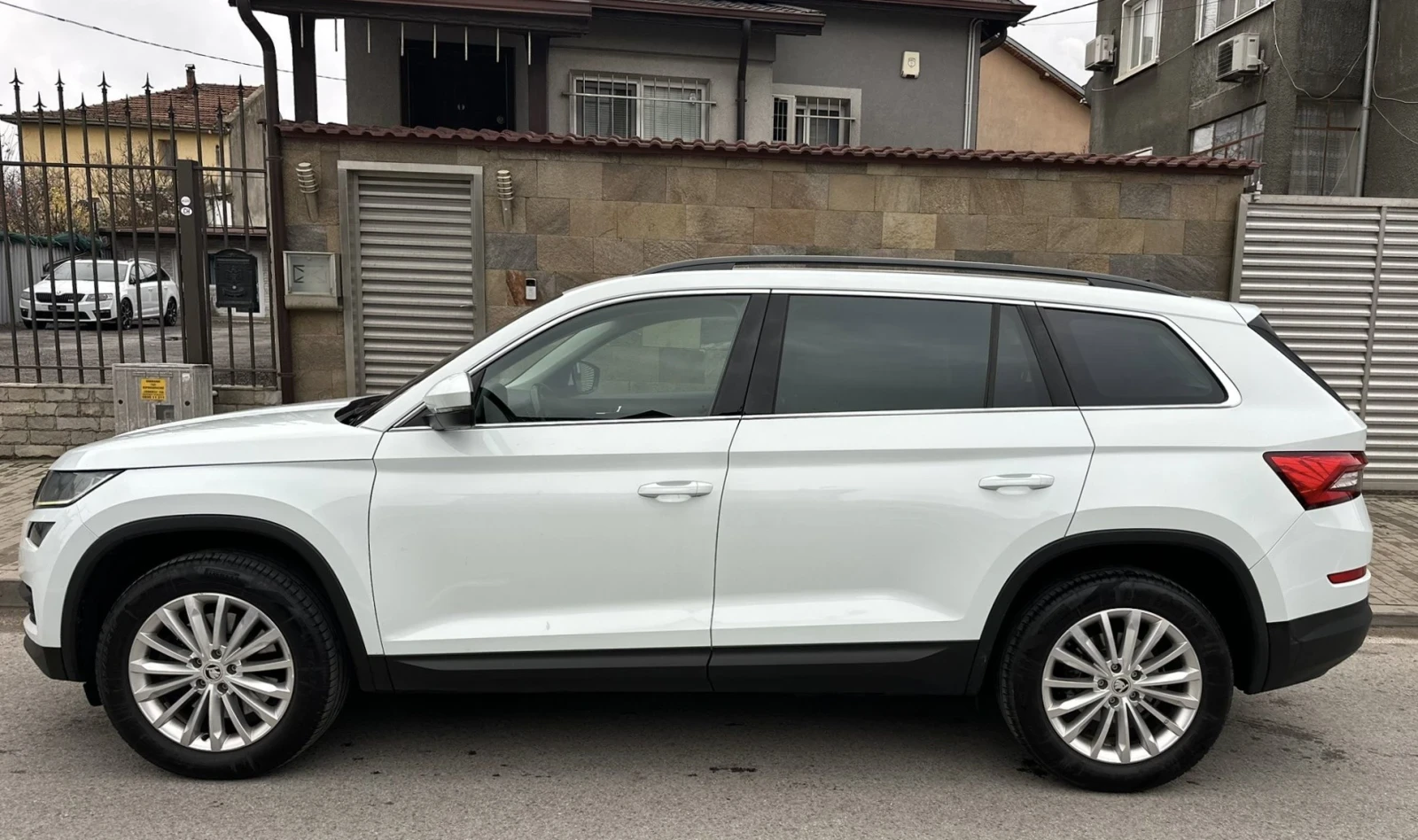 Skoda Kodiaq 2.0 TSI-DSG-4х4/Автоматик/Нов внос Швейцария - изображение 5