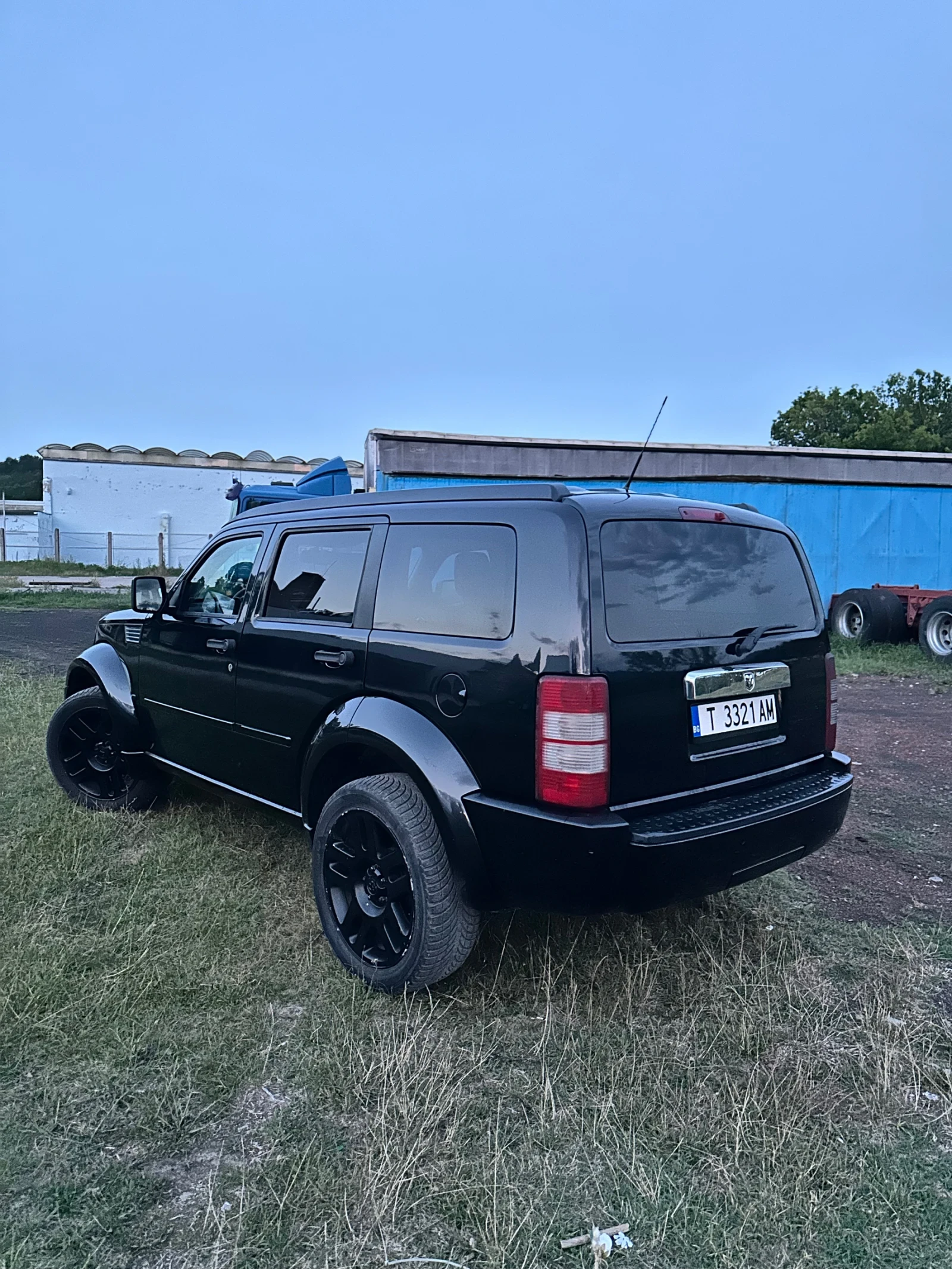 Dodge Nitro Dodge Nitro 2.8 CRD R/T AVTOMAT 4x4 | Mobile.bg � ����������� 4