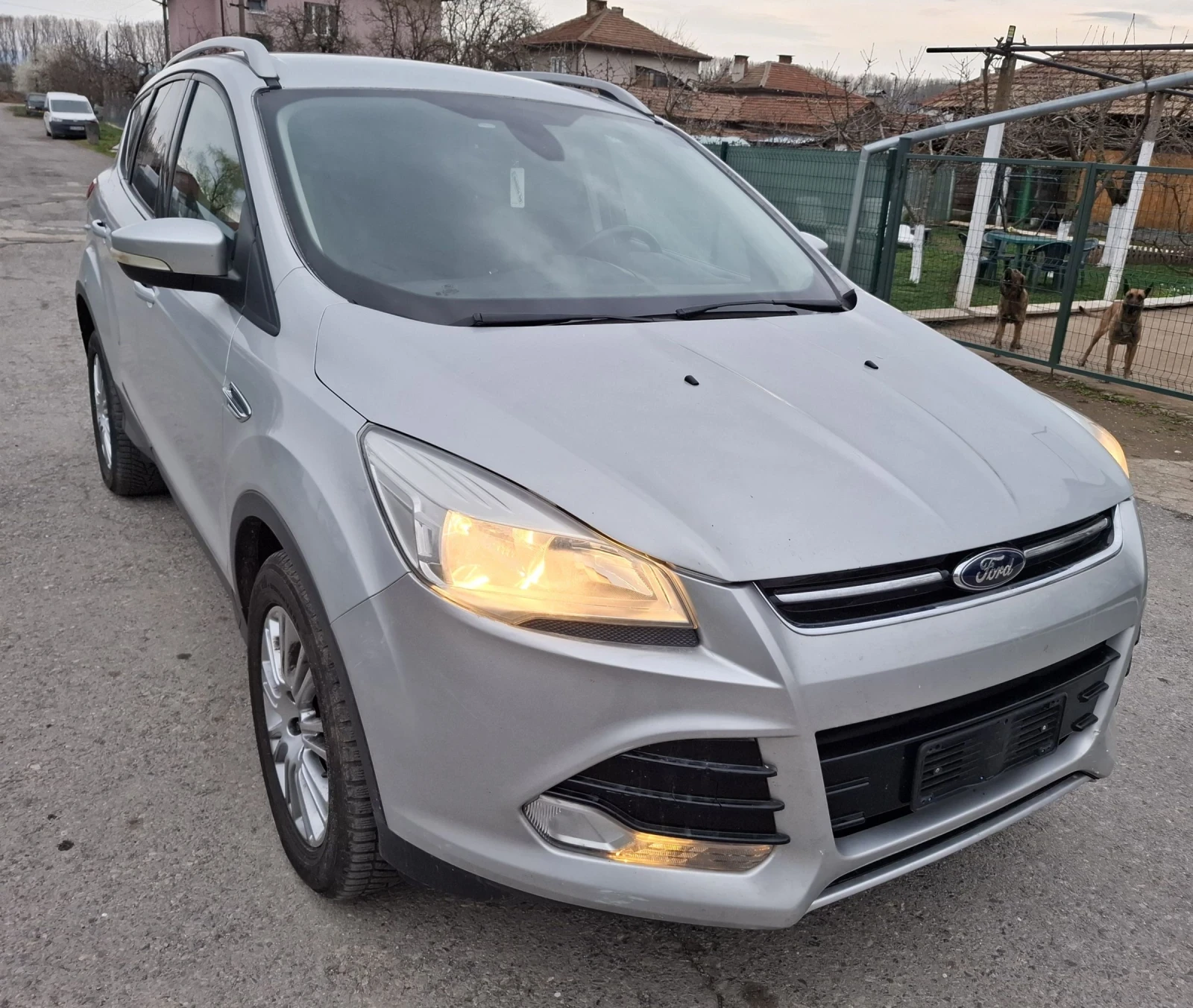 Ford Kuga, снимка 4 - Автомобили и джипове - 54047378
