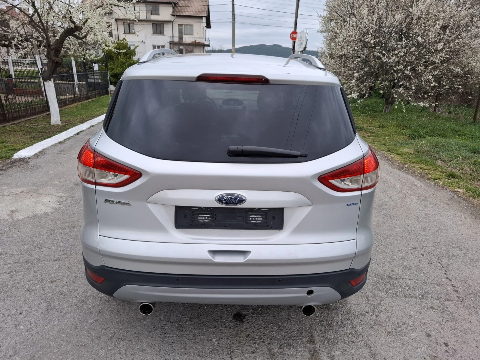 Ford Kuga, снимка 7 - Автомобили и джипове - 54047378