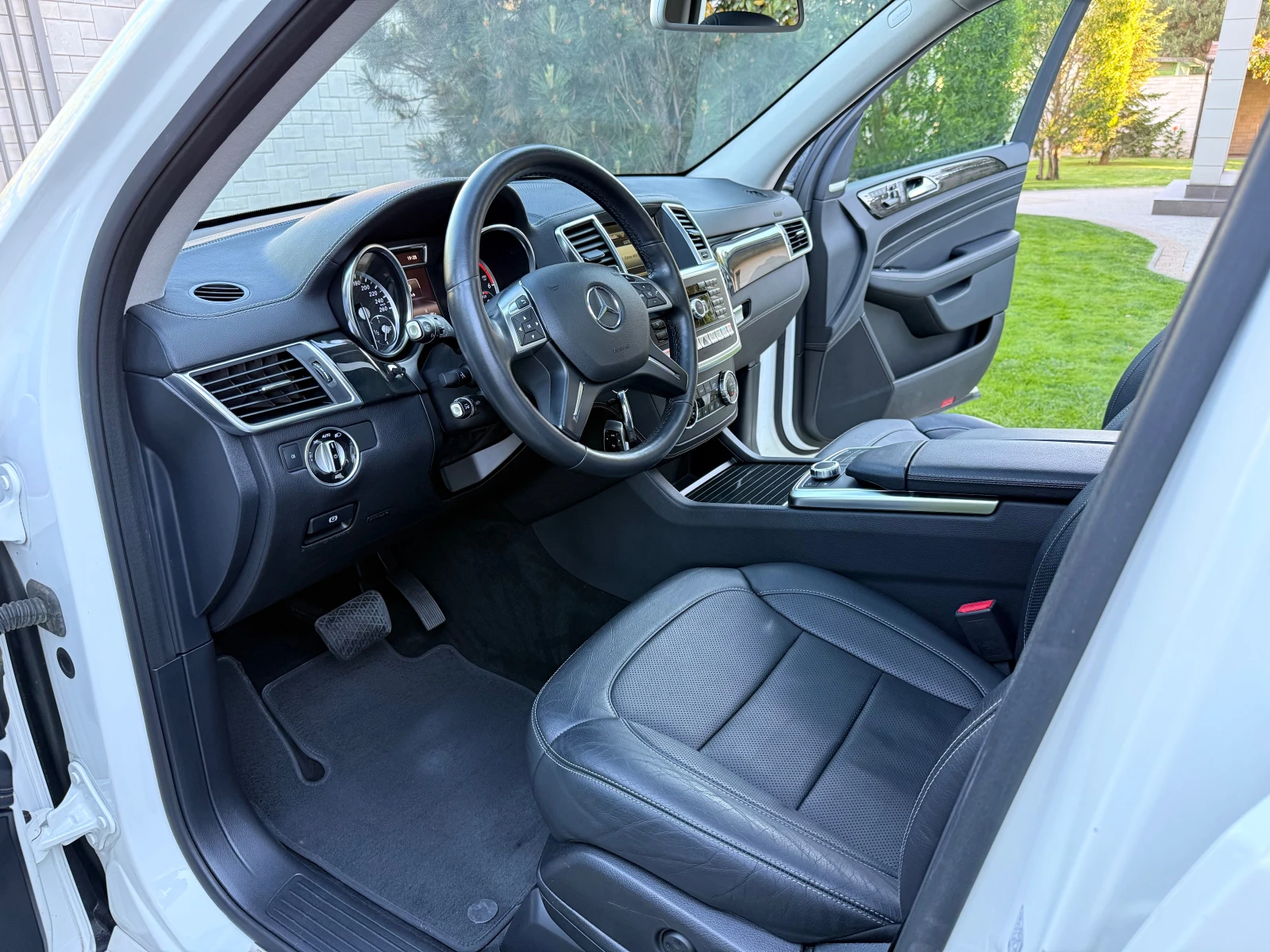 Mercedes-Benz ML 350 cdi* AMG* DISTRONIC* PANORAMA | Mobile.bg � ����������� 6