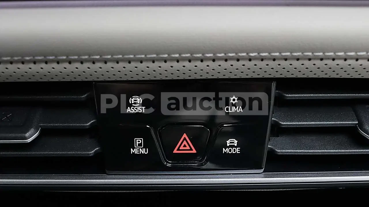 VW Atlas 2.0 4x4| 360| H KARDON| ПАНОРАМА| ВКЛ.ТЕХНОТЕСТ, снимка 15 - Автомобили и джипове - 54738862