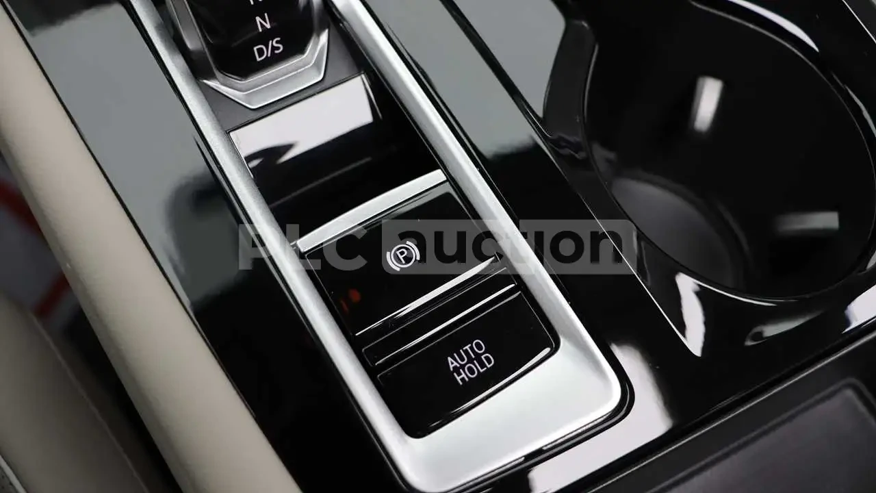 VW Atlas 2.0 4x4| 360| H KARDON| ПАНОРАМА| ВКЛ.ТЕХНОТЕСТ, снимка 13 - Автомобили и джипове - 54738862