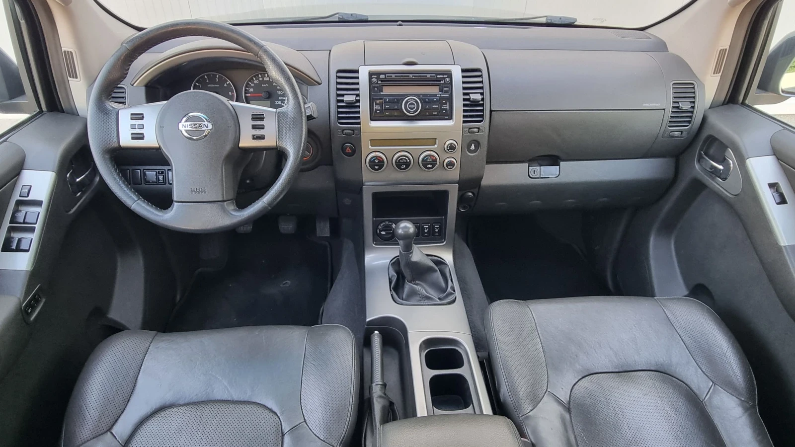 Nissan Pathfinder 2.5 ТОП !!!, снимка 6 - Автомобили и джипове - 55199802