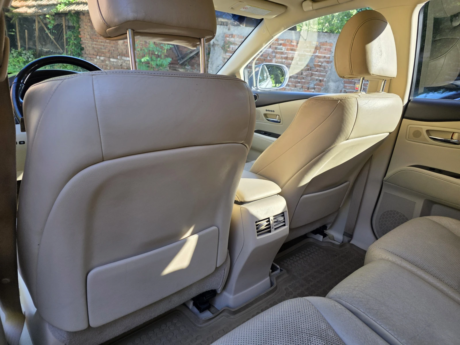 Lexus RX 450h Facelift, снимка 10 - Автомобили и джипове - 55480021
