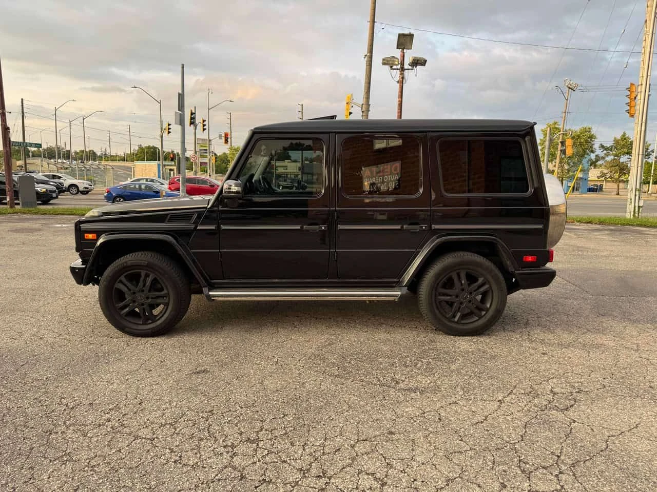 Mercedes-Benz G 500 4MATIC | CARFAX | АВТОКРЕДИТ БЕЗ ПЪРВОНАЧАЛНА, снимка 4 - Автомобили и джипове - 55566638