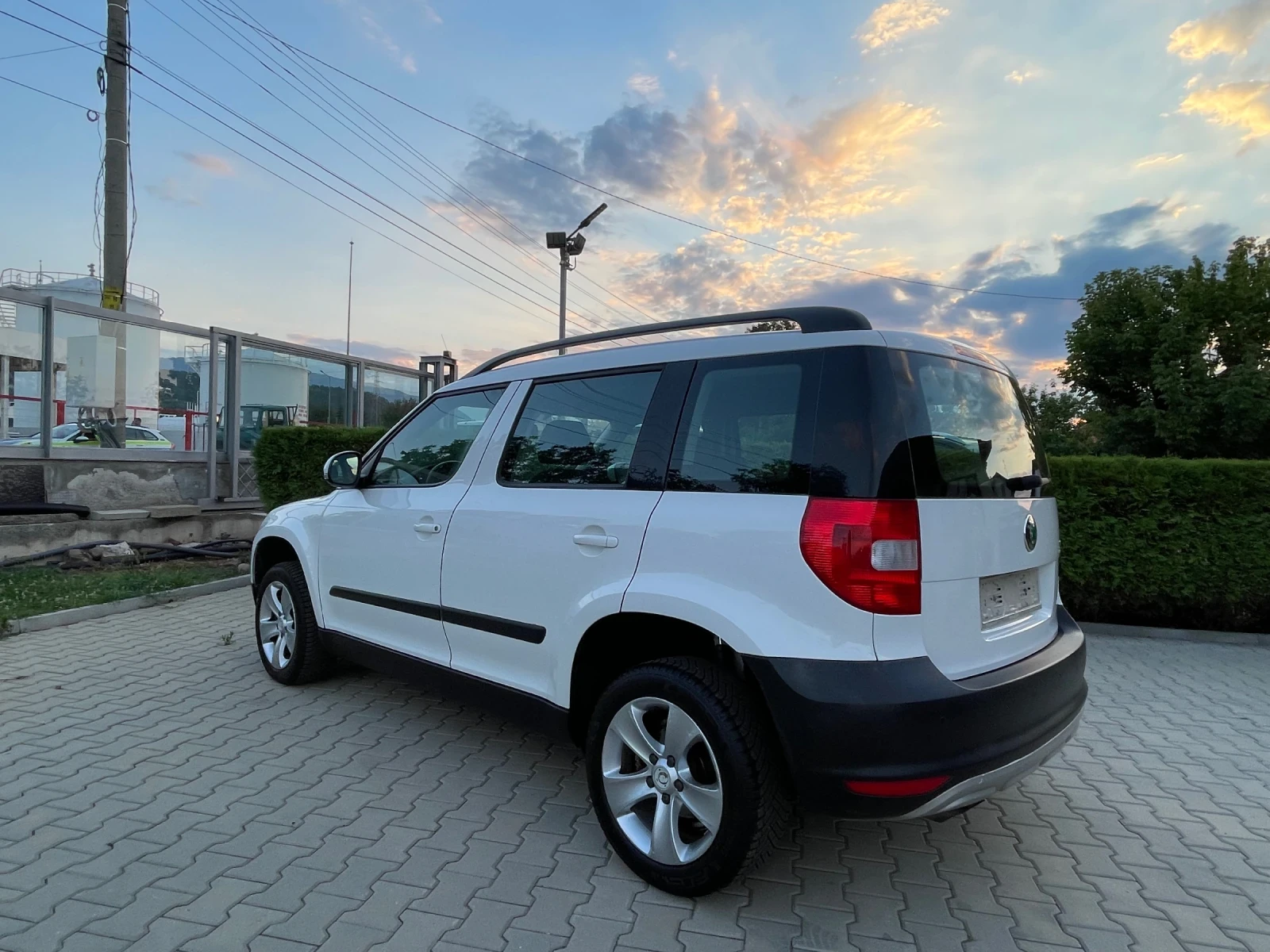 Skoda Yeti 1.6 TDI CR 105CV Experience GreenLine, снимка 7 - Автомобили и джипове - 55633790