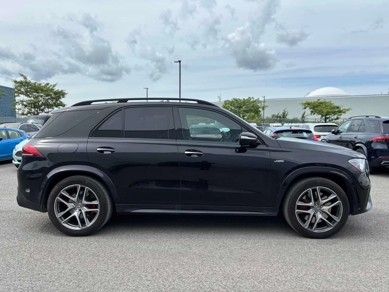 Mercedes-Benz GLE 53 4MATIC * DISTRONIC* BURMESTER* ОБДУХВАНЕ* 360* , снимка 3 - Автомобили и джипове - 55744035