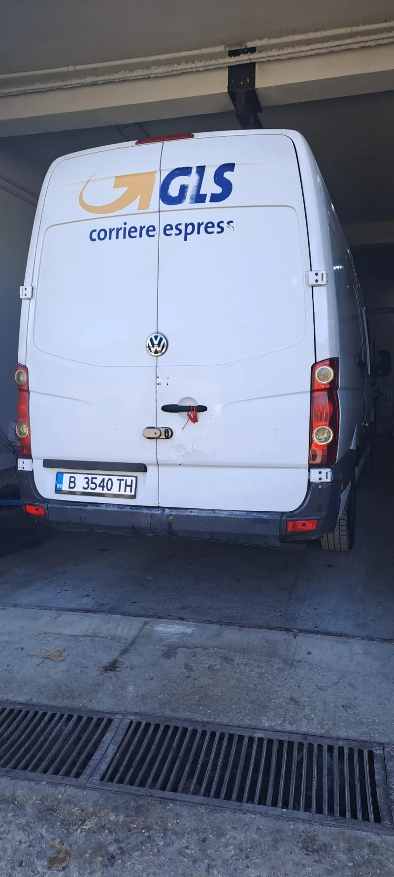 VW Crafter, снимка 3 - Бусове и автобуси - 48473023