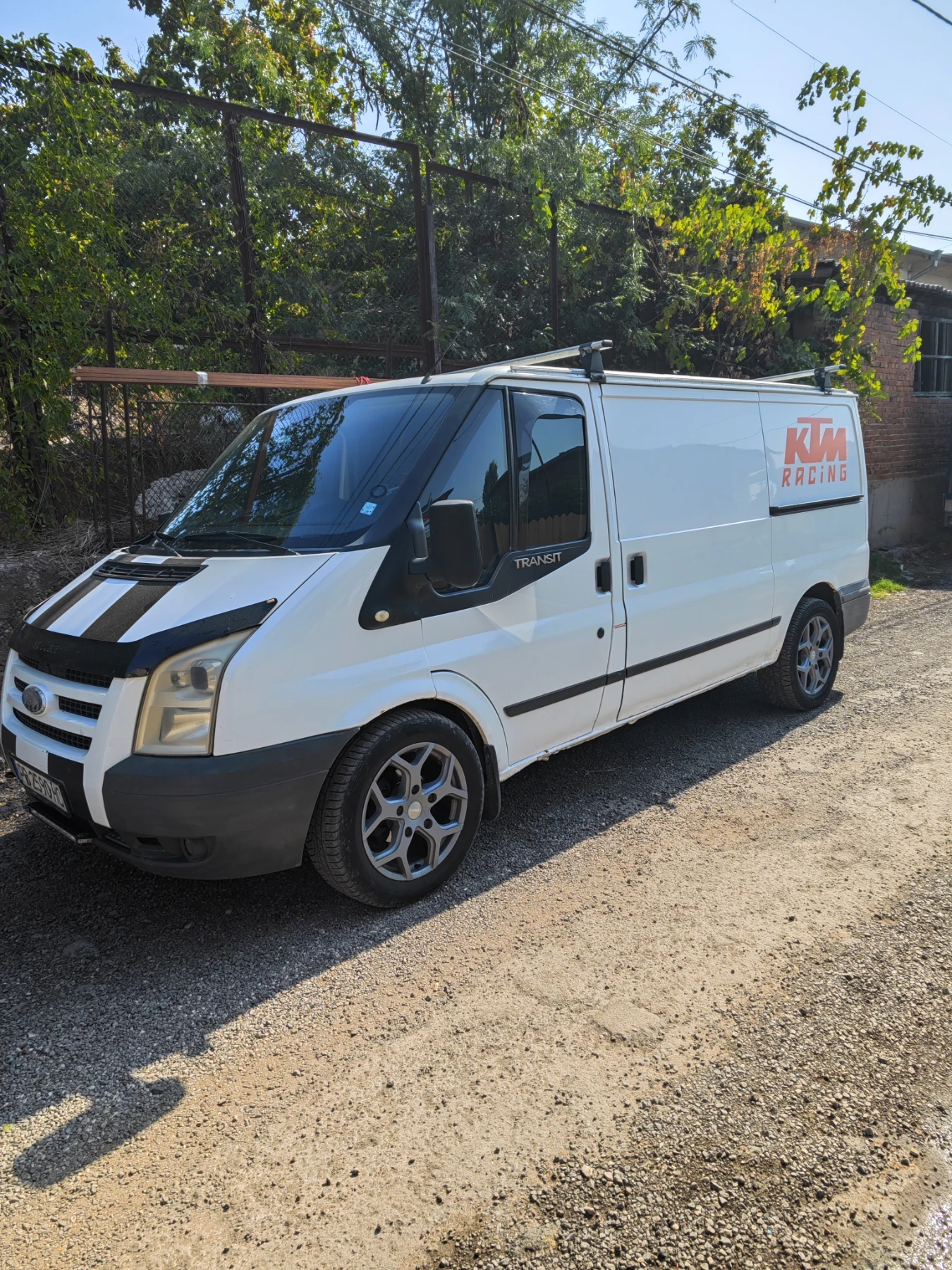 Ford Transit 2.2  - изображение 3