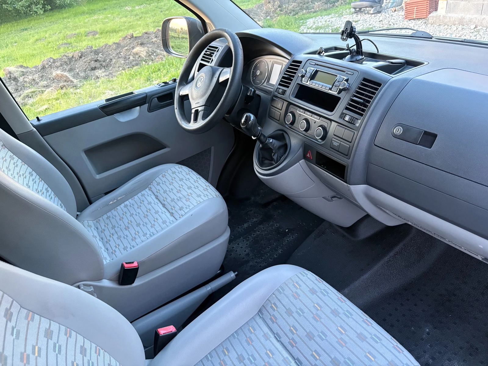 VW Transporter T5 2.0 TDI 140 - изображение 9