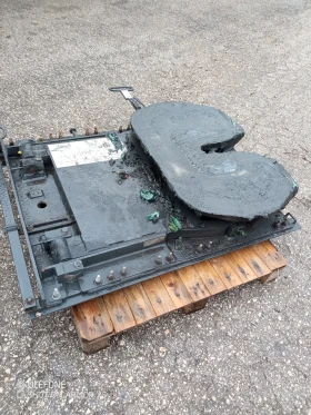     Renault T