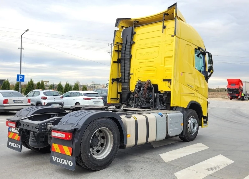 Volvo Fh 460 ADR, снимка 3 - Камиони - 46695097