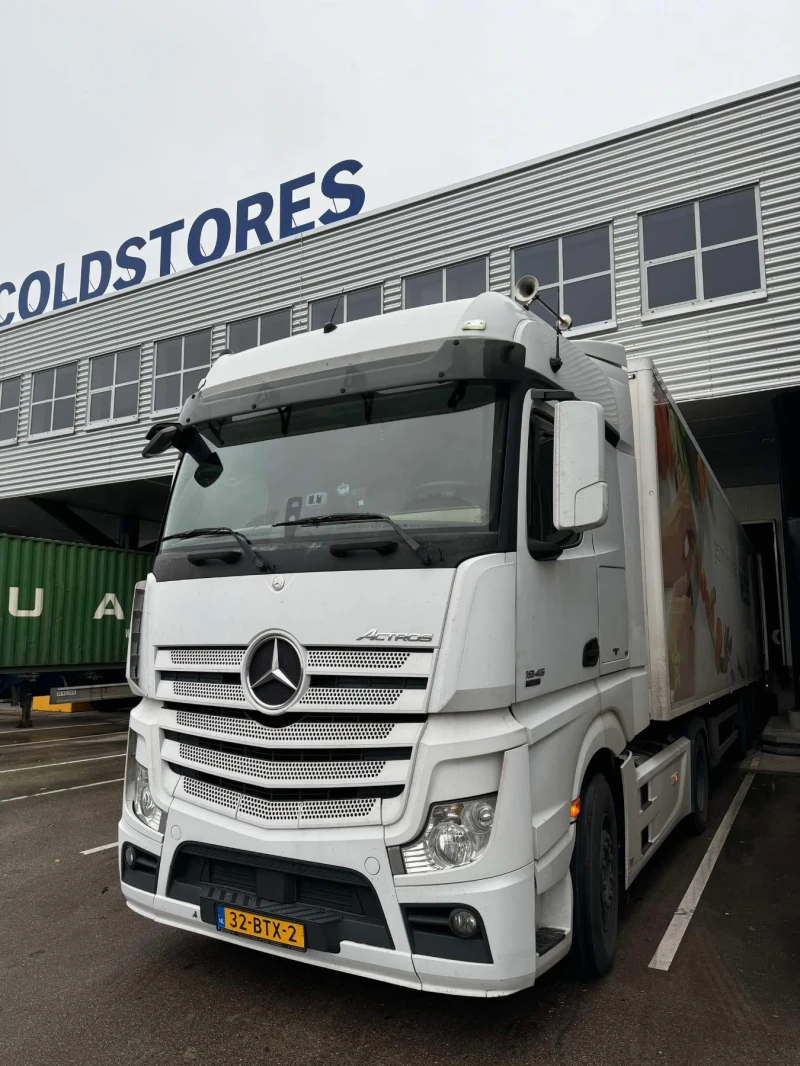 Mercedes-Benz Actros, снимка 2 - Камиони - 47792535