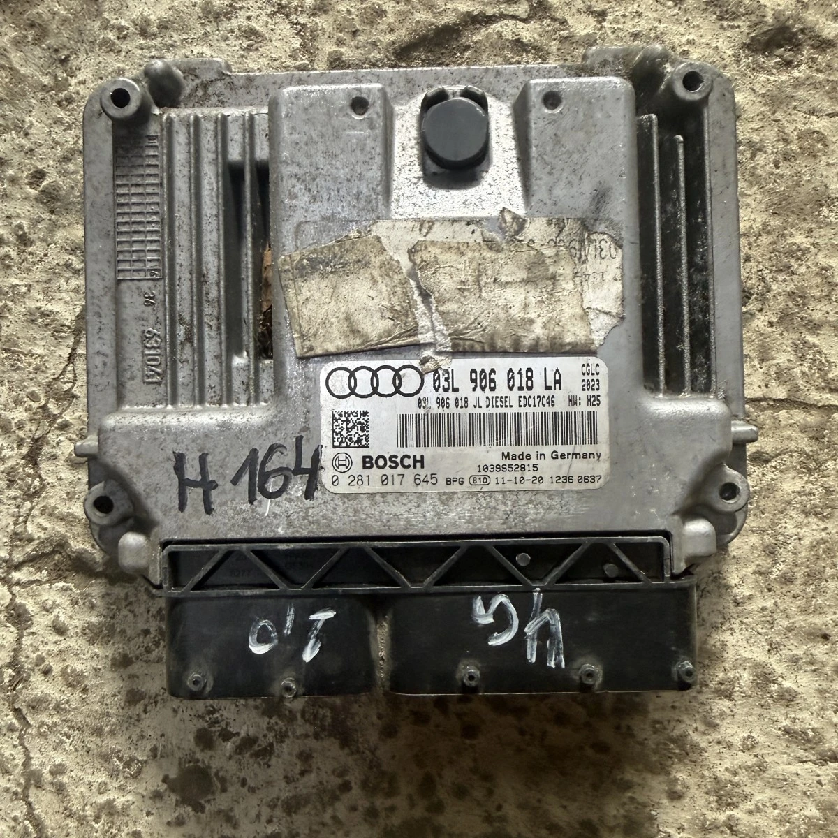 Компютър мотор двигател ECUA4 A5 A6Q5 20 TDI Facelift CGL 03L906018LA ном 164