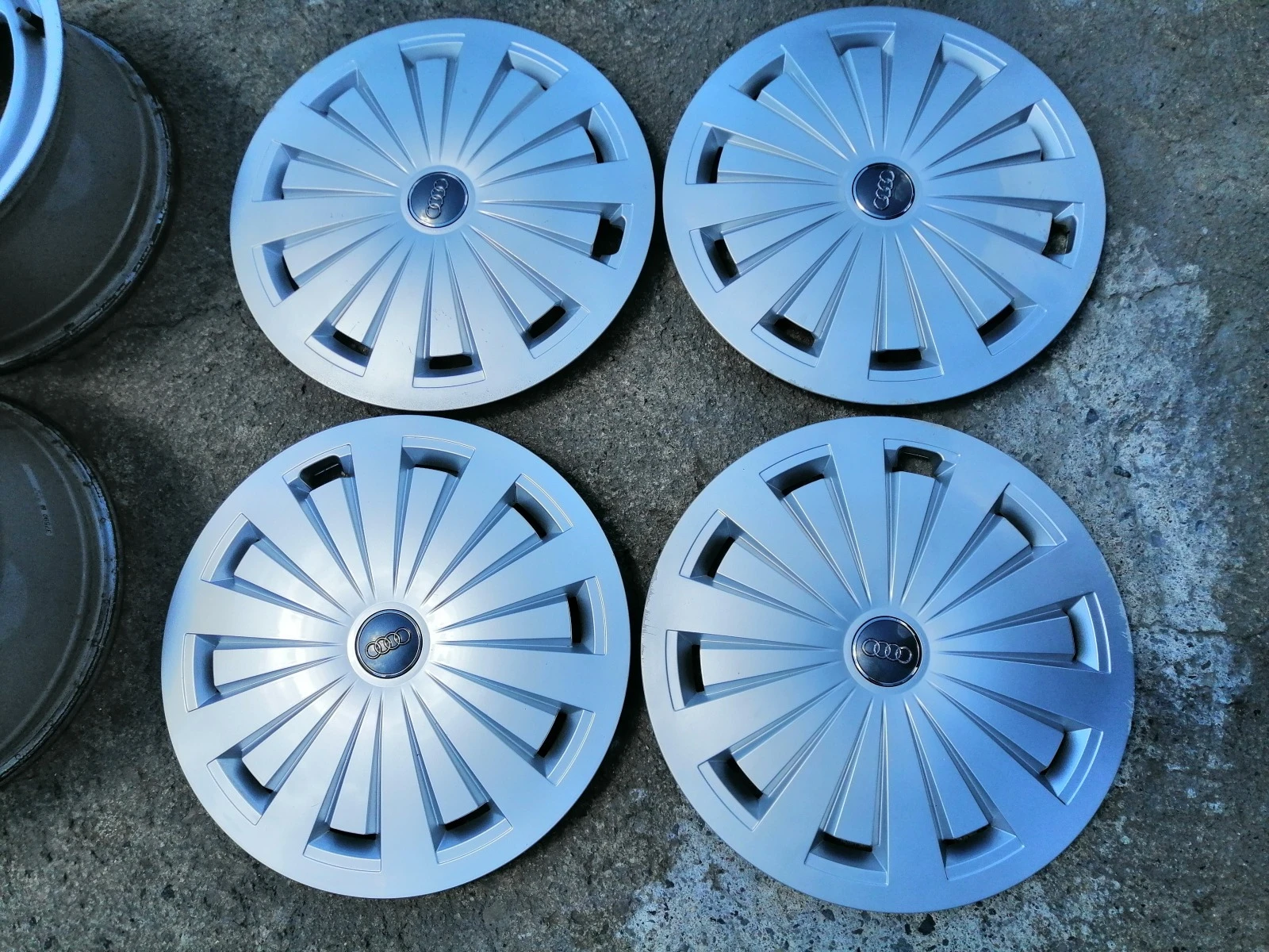   Audi A4 | Mobile.bg   3