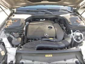 Mercedes-Benz CLS 300 4MATIC, снимка 12