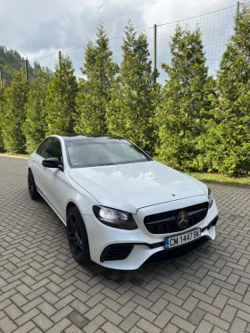 Mercedes-Benz E 220, снимка 2