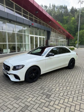 Mercedes-Benz E 220, снимка 11