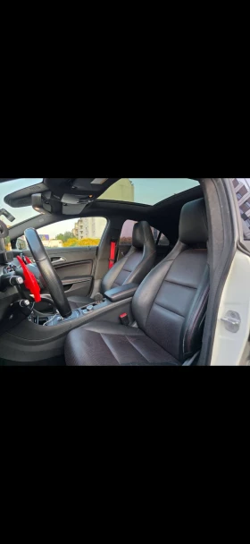 Mercedes-Benz CLA 45 AMG, снимка 12