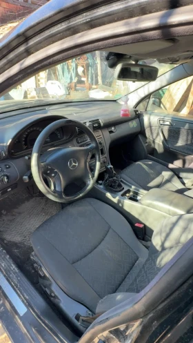 Mercedes-Benz C 200 - 900 € / 1760.25 лв. - 18045490 6