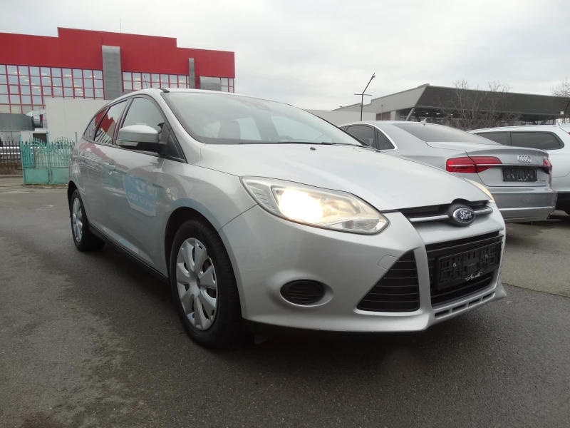Ford Focus АВТОМАТИК ! EURO 5 , снимка 4 - Автомобили и джипове - 47353542