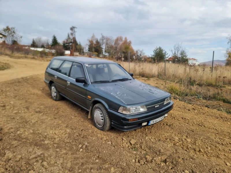 Toyota Camry 2000 td, снимка 1 - Автомобили и джипове - 47926506