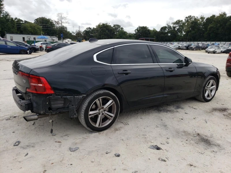 Volvo S90 T5 MOMENTUM Keyless* Digital* Пано* Подгрев* , снимка 4 - Автомобили и джипове - 48859675